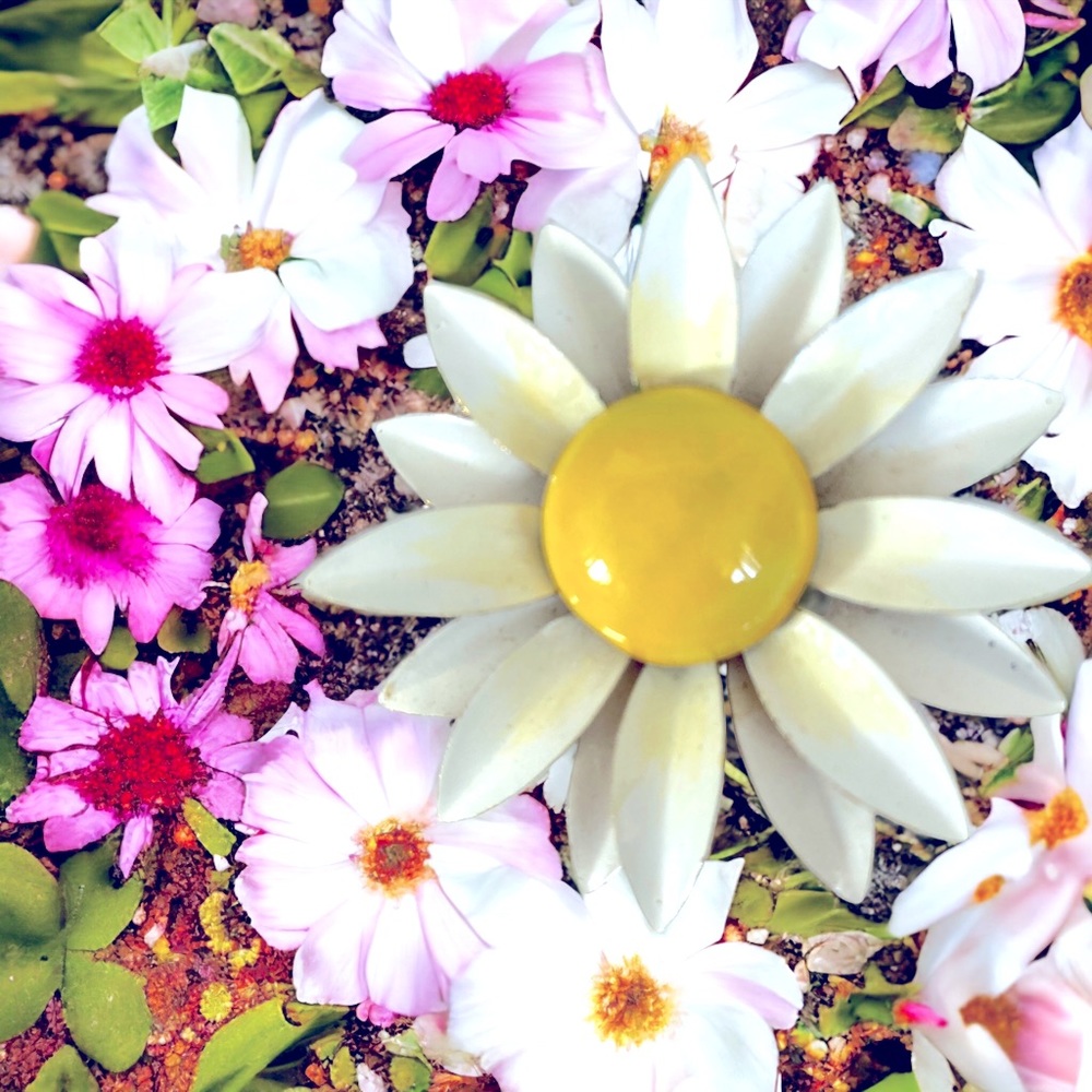 Original by Robert Vintage Sunflower Brooch